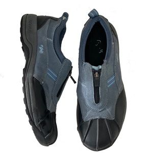 Women’s Ryka Rubber Sole Zip Duck Boots Black and Slate Gray Size 9